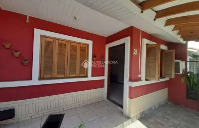 Casa com 2 quartos à venda na rua dom antônio cheuiche, 49, hípica, porto alegre, 46 m2 por r$ 240.000
