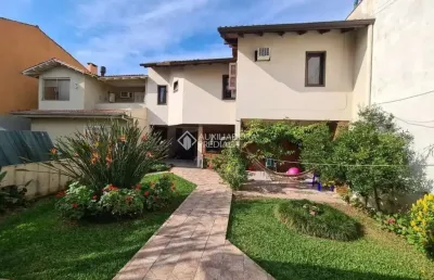 Casa com 6 quartos à venda na rua da várzea, 32, jardim são pedro, porto alegre, 403 m2 por r$ 790.000