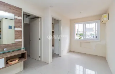 Apartamento com 2 quartos à venda na rua soely nunes rosa, 115, restinga, porto alegre, 47 m2 por r$ 192.000
