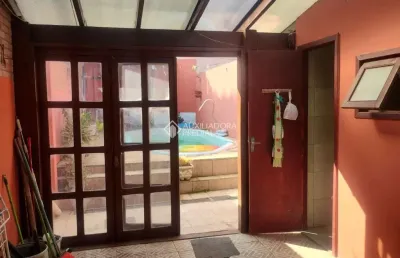 Casa com 4 quartos à venda na rua luiz maestri, 49, serraria, porto alegre, 137 m2 por r$ 428.000