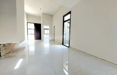 Casa com 2 quartos à venda na rua hilário gonçalves pinha, 130, hípica, porto alegre, 90 m2 por r$ 480.000
