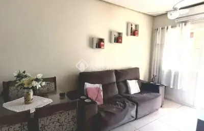 Casa com 2 quartos à venda na rua antônio jorge da silva, 73, hípica, porto alegre, 60 m2 por r$ 385.000