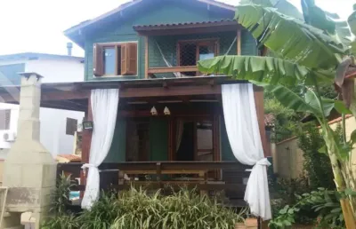 Casa em condomínio fechado com 4 quartos à venda na rua décio pelegrini, 55, ipanema, porto alegre, 187 m2 por r$ 600.000