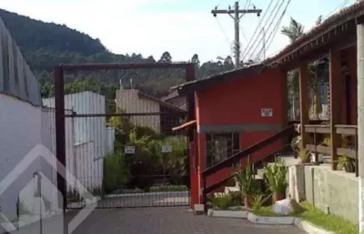 Casa em condomínio fechado com 2 quartos à venda na avenida da serraria, 1844, espírito santo, porto alegre, 75 m2 por r$ 300.000