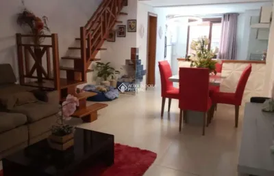 Casa com 2 quartos à venda na rua bernardo profes, 70, hípica, porto alegre, 96 m2 por r$ 475.000