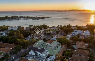 Casa em condomínio fechado com 4 quartos à venda na avenida copacabana, 182, tristeza, porto alegre, 300 m2 por r$ 2.250.000