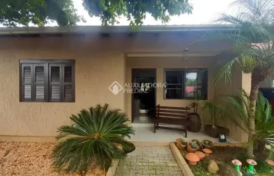 Casa com 2 quartos à venda na santo inácio, 22, são luiz, portão, 131 m2 por r$ 450.000