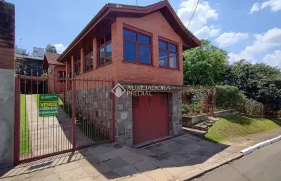 Casa com 3 quartos à venda na rua epitácio pessoa, 745, primavera, novo hamburgo, 326 m2 por r$ 1.290.000