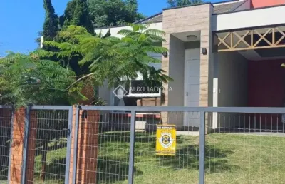 Casa com 4 quartos à venda na enéas faraco guimarães, 813, pinguirito, garopaba, 133 m2 por r$ 1.550.000