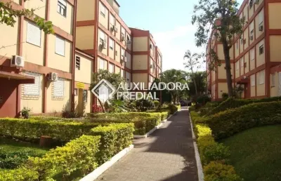 Apartamento com 2 quartos à venda na travessa escobar, 449, camaquã, porto alegre, 48 m2 por r$ 159.900