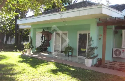 Casa em condomínio fechado com 3 quartos à venda na rua tiradentes, 121, santos dumont, são leopoldo, 280 m2 por r$ 650.000
