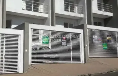 Casa em condomínio fechado com 3 quartos à venda na rua tuparaí, 55, boa saúde, novo hamburgo, 99 m2 por r$ 420.000