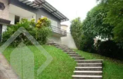 Casa em condomínio fechado com 5 quartos à venda na rua gramado, 443, ouro branco, novo hamburgo, 338 m2 por r$ 636.000