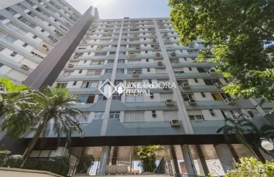 Apartamento com 2 quartos à venda na avenida alberto bins, 820, floresta, porto alegre, 68 m2 por r$ 395.000