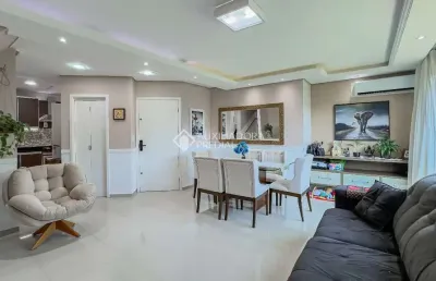Casa em condomínio fechado com 3 quartos à venda na alameda três de outubro, 765, sarandi, porto alegre, 160 m2 por r$ 690.000