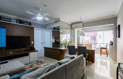 Apartamento com 3 quartos à venda na rua atanásio belmonte, 175, boa vista, porto alegre, 84 m2 por r$ 680.000