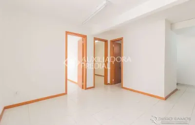 Apartamento com 2 quartos à venda na avenida edu las-casas, 745, rubem berta, porto alegre, 40 m2 por r$ 150.000