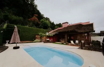 Casa em condomínio fechado com 3 quartos à venda na tristao monteiro, 1199, centro, três coroas, 336 m2 por r$ 3.816.000