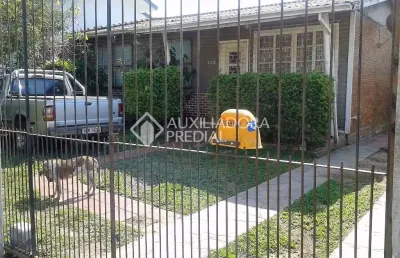 Casa em condomínio fechado com 3 quartos à venda na rua vieira da cunha, 530, sarandi, porto alegre, 120 m2 por r$ 225.000