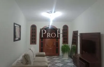 Casa com 6 quartos à venda na Vila Pires, Santo André 