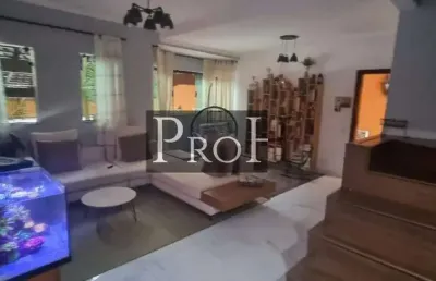 Casa com 3 quartos à venda na Vila Scarpelli, Santo André 