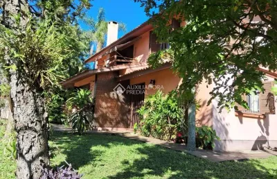 Casa com 4 quartos à venda na rua itapitocaí, 725, cristal, porto alegre, 365 m2 por r$ 1.599.000