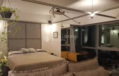 Loft com 1 quarto para alugar na avenida borges de medeiros, 2277, praia de belas, porto alegre, 40 m2 por r$ 4.000