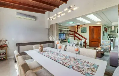Casa em condomínio fechado com 3 quartos à venda na avenida wenceslau escobar, 3714, vila conceição, porto alegre, 176 m2 por r$ 750.000