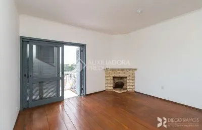 Casa com 3 quartos à venda na rua doutor lucidoro brito, 90, santa tereza, porto alegre, 209 m2 por r$ 750.000