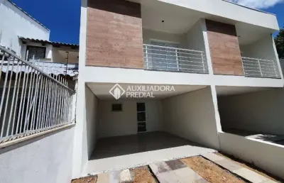 Casa com 2 quartos à venda na rua armando czamanski, 50, ipanema, porto alegre, 137 m2 por r$ 490.000