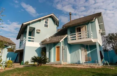 Casa com 4 quartos à venda na rua acácias, 161, feitoria, são leopoldo, 251 m2 por r$ 900.000