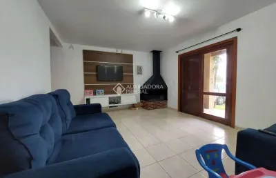 Casa com 3 quartos à venda na avenida ágata, 825, rainha do mar, xangri-lá, 300 m2 por r$ 320.000