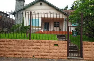 Casa com 3 quartos à venda na rua bento gonçalves, 1599, centro, são leopoldo, 1698 m2 por r$ 2.850.000