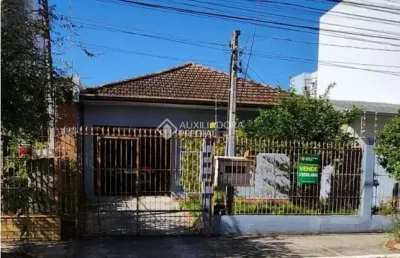Casa com 2 quartos à venda na rua joão alfredo panitz, 90, centro, são leopoldo, 72 m2 por r$ 420.000