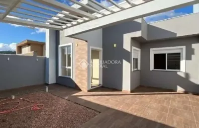 Casa com 2 quartos à venda na vicente tessadri, 26, sete, sapucaia do sul, 47 m2 por r$ 299.000
