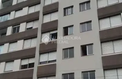 Apartamento com 2 quartos à venda na rua corte real, 25, centro, novo hamburgo, 74 m2 por r$ 288.000