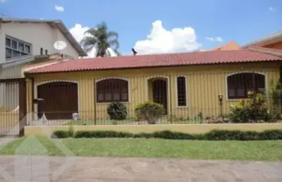 Casa em condomínio fechado com 3 quartos à venda na rua presidente joão goulart, 411, morro do espelho, são leopoldo, 206 m2 por r$ 1.500.000
