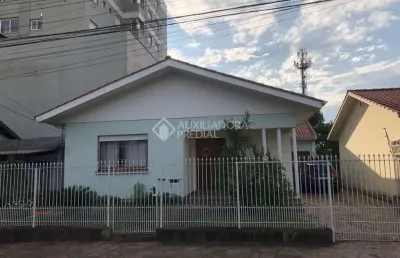 Casa com 5 quartos à venda na travessa marumbi, 46, scharlau, são leopoldo, 178 m2 por r$ 600.000