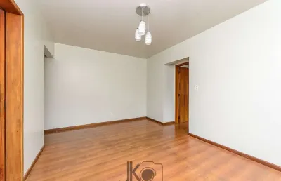 Apartamento com 2 quartos à venda na rua barão do triunfo, 380, menino deus, porto alegre, 66 m2 por r$ 360.000