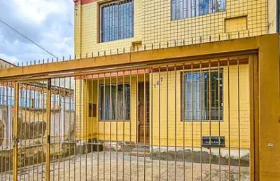 Casa com 3 quartos à venda na rua visconde do rio branco, 187, floresta, porto alegre, 160 m2 por r$ 512.000
