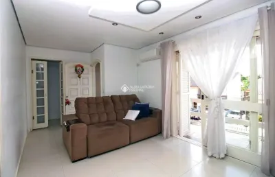 Casa em condomínio fechado com 4 quartos à venda na rua vital brasil, 69, jardim itu sabará, porto alegre, 182 m2 por r$ 650.000