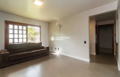Casa com 4 quartos à venda na rua doutor pitrez, 386, ipanema, porto alegre, 320 m2 por r$ 1.180.000