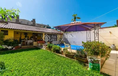 Casa com 5 quartos à venda na rua moacyr godoy ilha, 242, espírito santo, porto alegre, 360 m2 por r$ 649.900