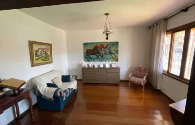 Casa com 3 quartos à venda na rua doutor mário totta, 1325, tristeza, porto alegre, 363 m2 por r$ 850.000