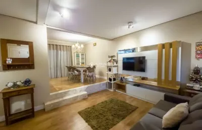 Casa com 3 quartos à venda na rua padre joão batista reus, 2125, camaquã, porto alegre, 159 m2 por r$ 839.990