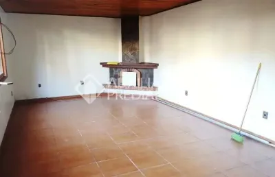 Casa com 3 quartos à venda na rua afonso arinos, 858, camaquã, porto alegre, 180 m2 por r$ 500.000