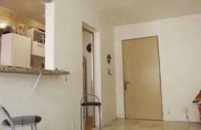 Apartamento com 2 quartos à venda na rua marechal hermes, 155, camaquã, porto alegre, 53 m2 por r$ 175.000