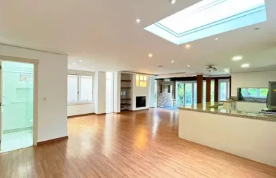 Casa em condomínio fechado com 3 quartos à venda na avenida juca batista, 8000, belém novo, porto alegre, 240 m2 por r$ 1.368.000
