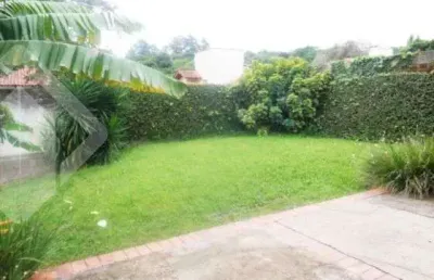 Casa em condomínio fechado com 4 quartos à venda na rua fernando cunha, 20, cavalhada, porto alegre, 239 m2 por r$ 900.000