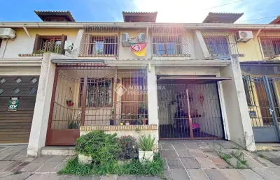 Casa com 3 quartos à venda na travessa nossa senhora de lourdes, 277, tristeza, porto alegre, 135 m2 por r$ 590.000